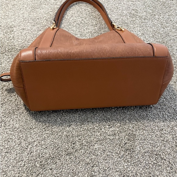 Calvin Klein Ellie Novelty Large Triple Compartment Brown Leather Shoulder Bag - Picture 12 of 16